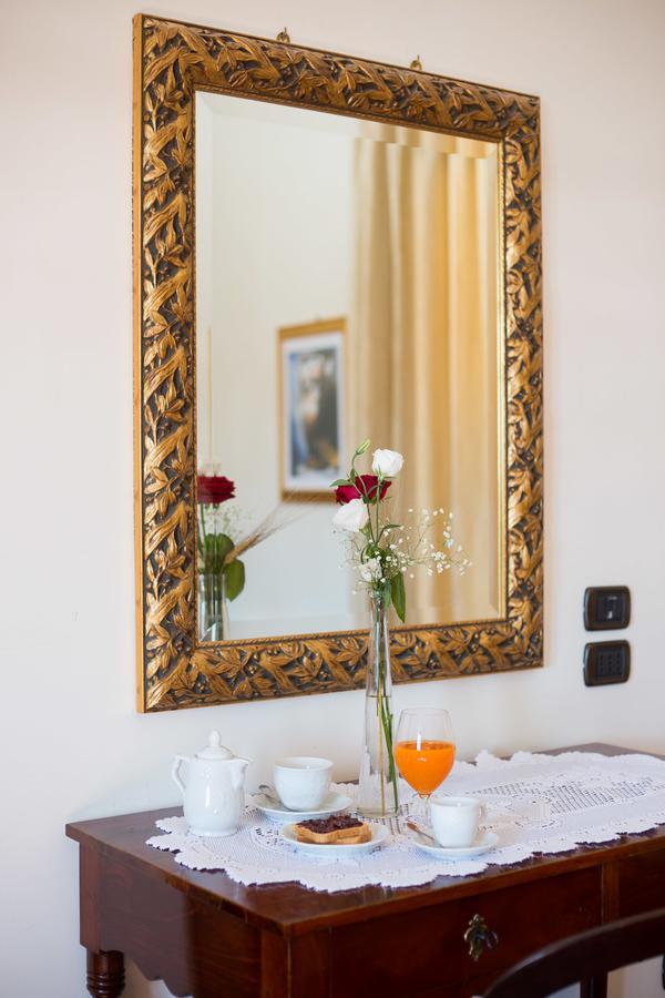 Hotel Castello Di Altomonte