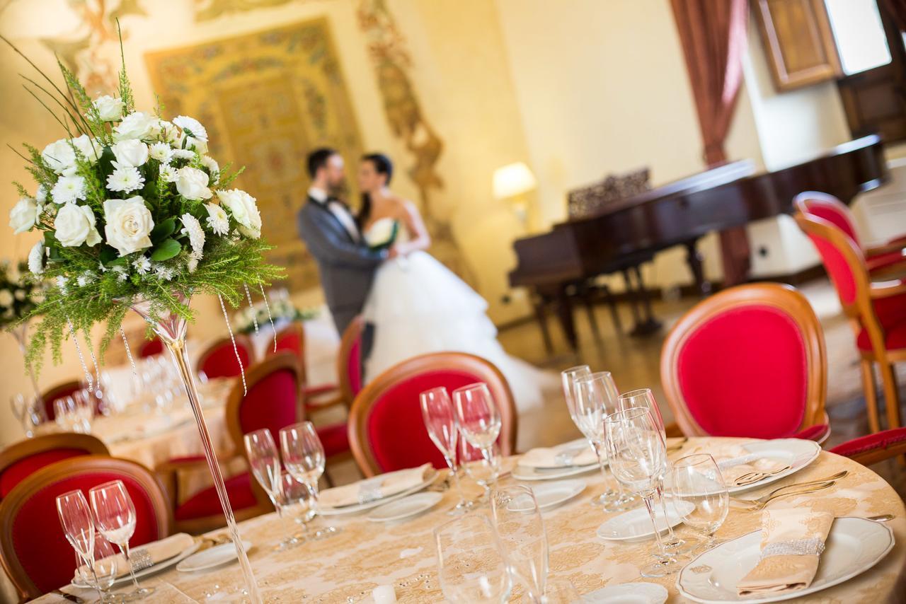 Castello Di Hotel Altomonte