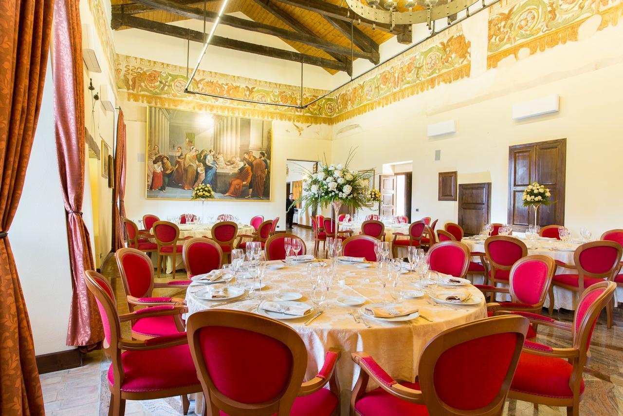 Castello Di Hotel