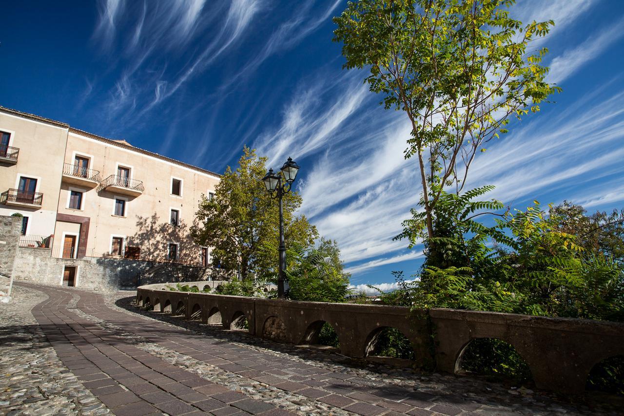 Castello Di Hotel 5*