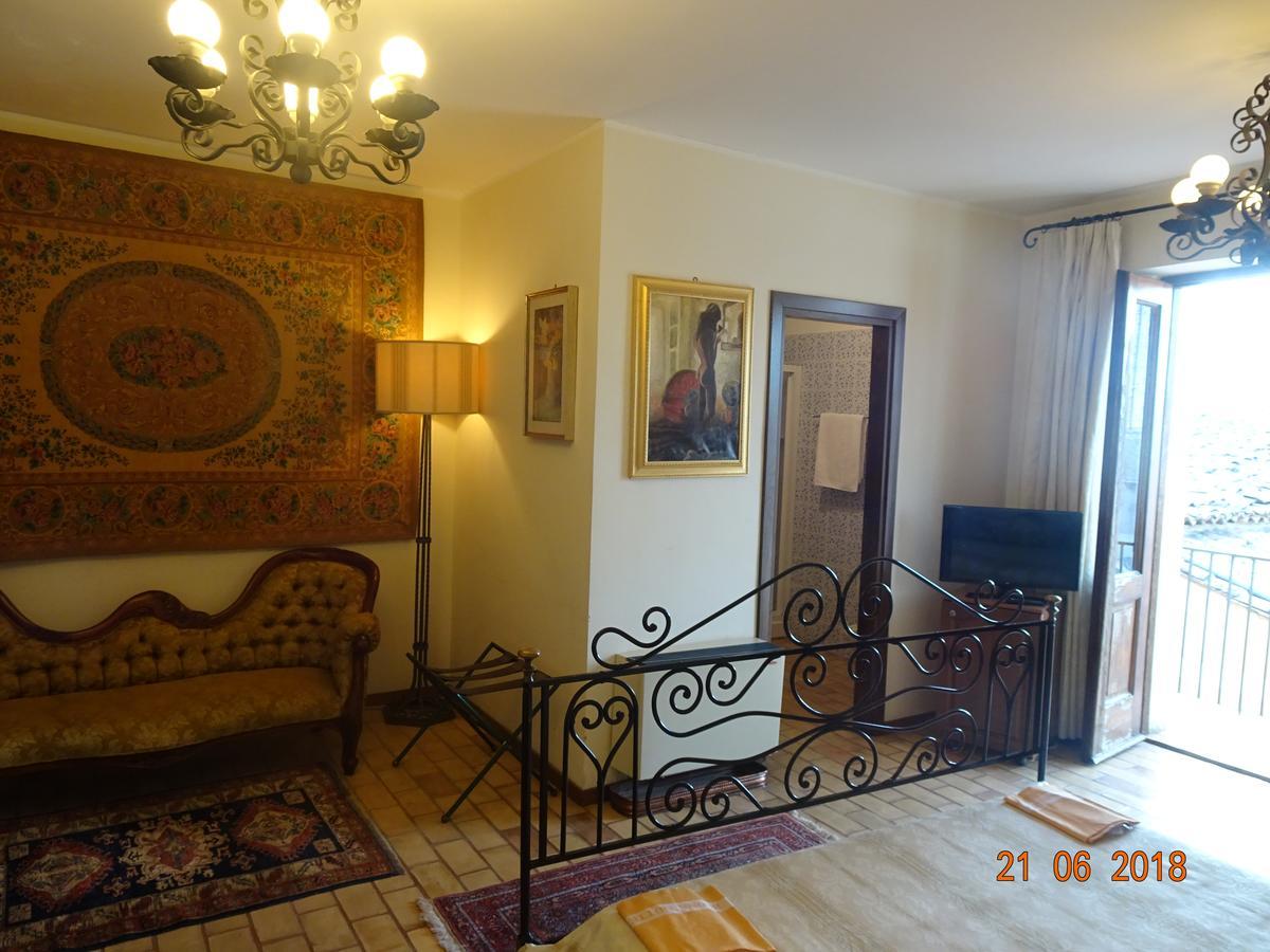 Castello Di Hotel 5*